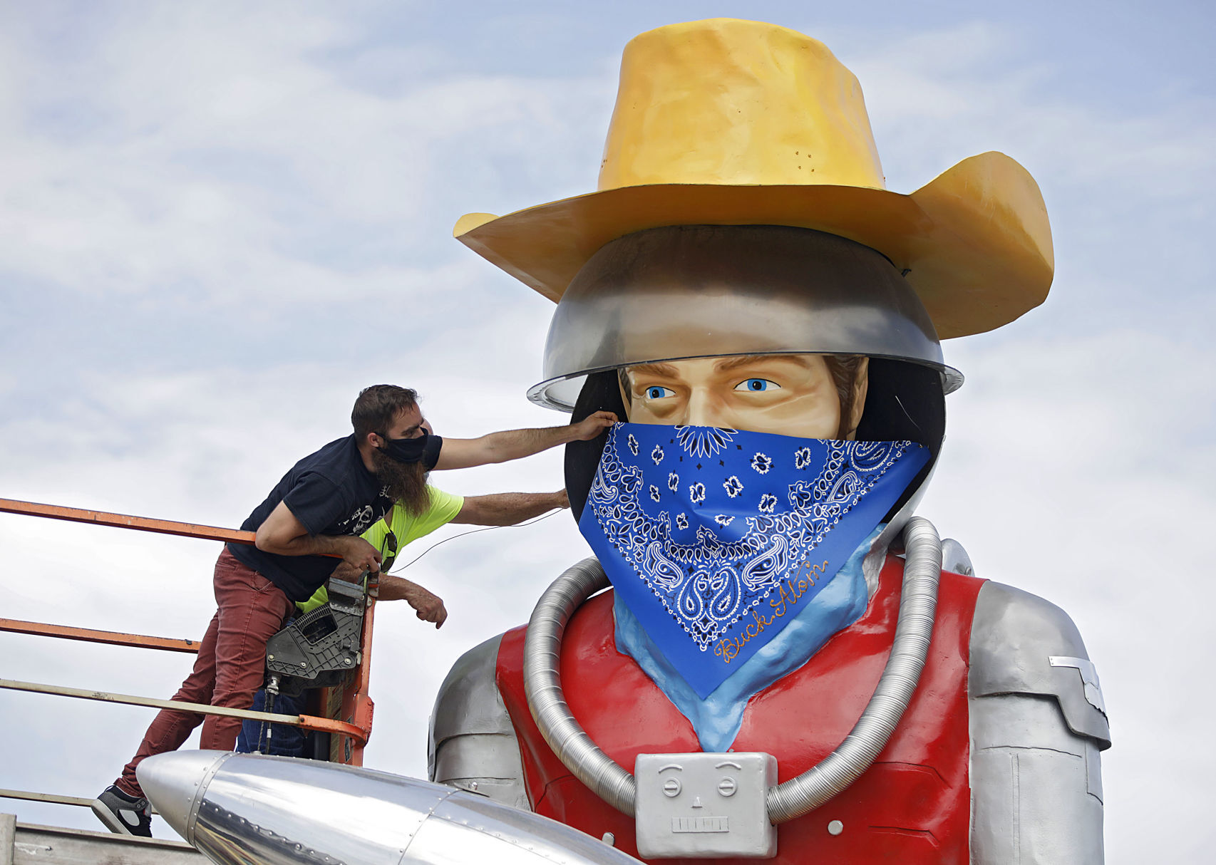 Buck atómico Mascarilla